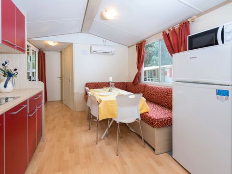 MOBILHOME 4 personnes - MIMOSA (inclus : piscine, salle de sport et service plage)