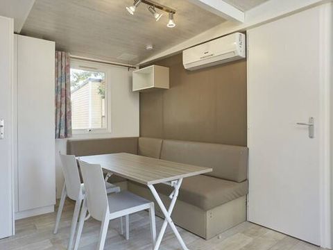 MOBILHOME 6 personnes - Comfort | 2 Ch. | 4/6 Pers. | Terrasse surélevée | Clim.