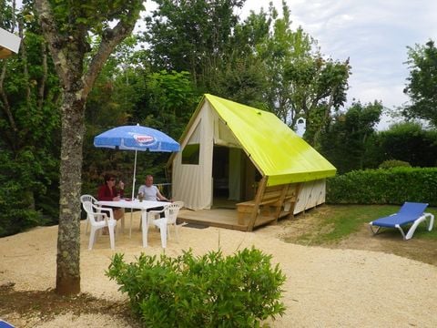 TENTE 4 personnes - TENTE LODGE JUNIOR sans sanitaires 17 m²