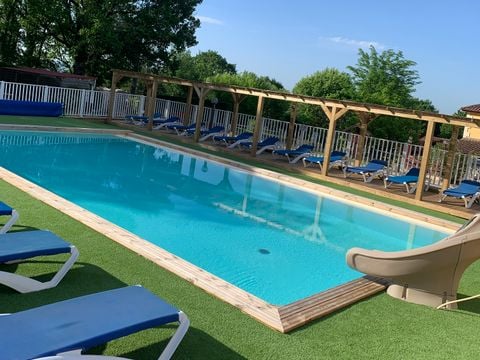 Camping Ushuaïa Villages Le Poutiroux - Camping Dordoña