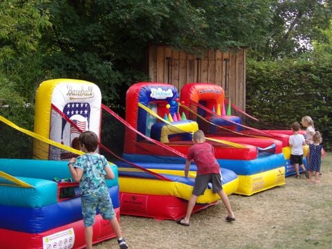 Camping Ushuaïa Villages Le Poutiroux - Camping Dordoña