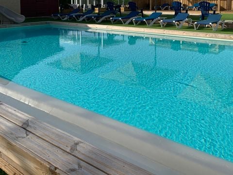 Camping Ushuaïa Villages Le Poutiroux - Camping Dordoña