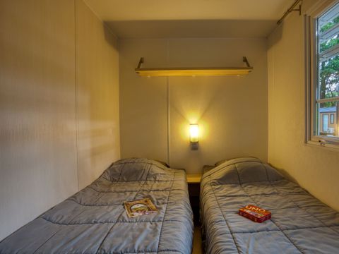 MOBILHOME 6 personnes - Mobil-Home Standard 30m² Trémolat - 3 chambres + Terrasse semi-couverte 6 pers