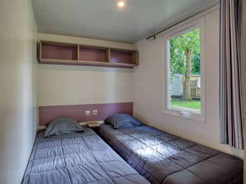 MOBILHOME 6 personnes - Mobil-Home Confort 32m² Malaga - 3 chambres + Terrasse couverte, clim, TV, Lave-vaisselle 6 pers