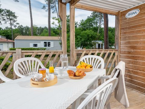 MOBILHOME 6 personnes - Comfort | 3 Ch. | 6 Pers. | Terrasse simple | Clim.