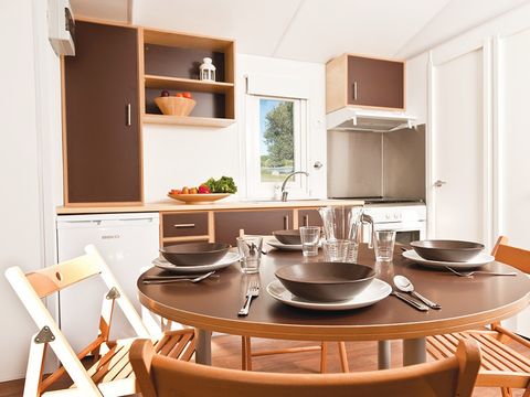 Mobilhome 6 personnes - Mobil-home | Comfort XL | 3 Ch. | 6 Pers. | Terrasse surélevée | Clim.