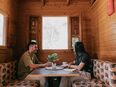 HÉBERGEMENT INSOLITE 2 personnes