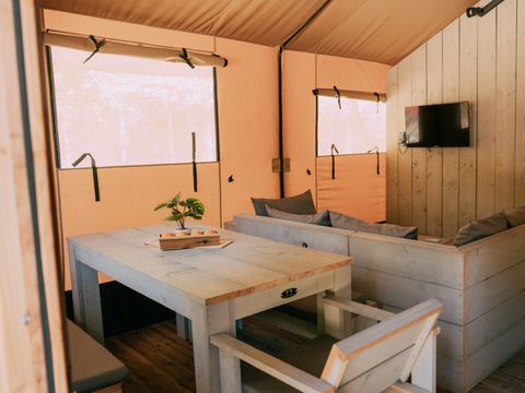Tente en toile et en bois 5 personnes - Glamping Safari