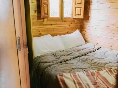 HÉBERGEMENT INSOLITE 4 personnes - Petite maison