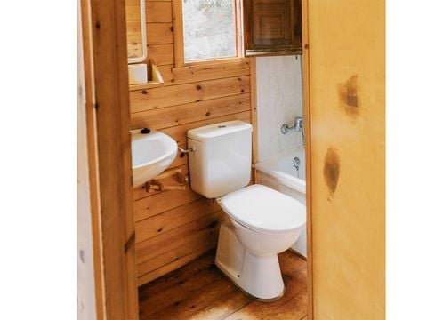 HÉBERGEMENT INSOLITE 4 personnes - Petite maison