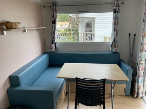 MOBILHOME 4 personnes - Confort 24m² - 2 chambres - Grande terrasse - TV