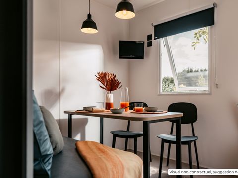 MOBILHOME 2 personnes - Homeflower Premium CLIM 20m² (1 chambres) + terrasse semi-couverte + TV + draps + serviettes