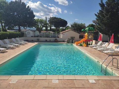 MOBILHOME 4 personnes - Confort "Mimosa - Marguerite - Crocus - Jacinthe" 2 chambres Climatisé