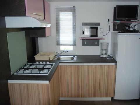 MOBILHOME 4 personnes - Mobil-home MALAGA Confort avec terrasse intégrée 8 m² 4 pers