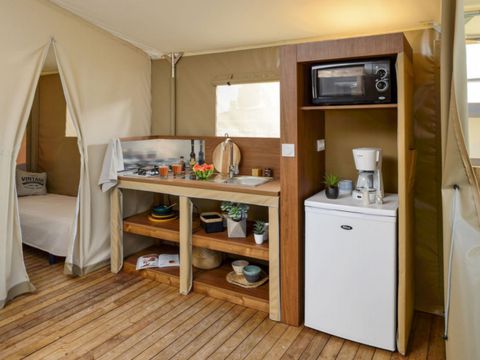 Tente en toile et en bois 4 personnes - Lodge