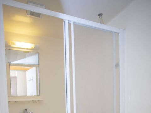 BUNGALOW TOILÉ 5 personnes - Pagan