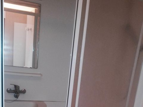 BUNGALOW TOILÉ 5 personnes - Pagan