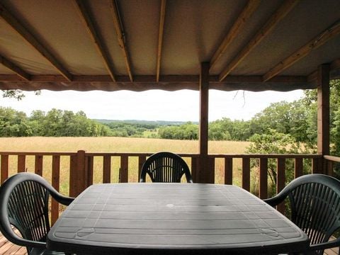 Mobilhome 6 personnes - Saint Cirq Lapopie - 3 chambres - Terrasse semi-couverte