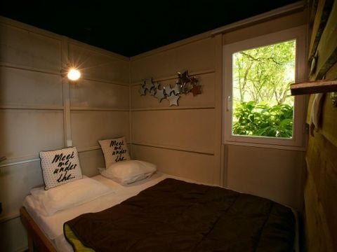 CHALET 5 personnes - Cabane Etoilée - sans sanitaires, sans chauffage - 2 chambres