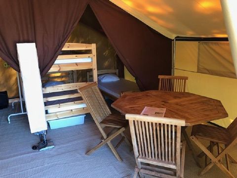 Tente en toile et en bois 4 personnes - Tente Lodge - Sans sanitaires - 2 chambres