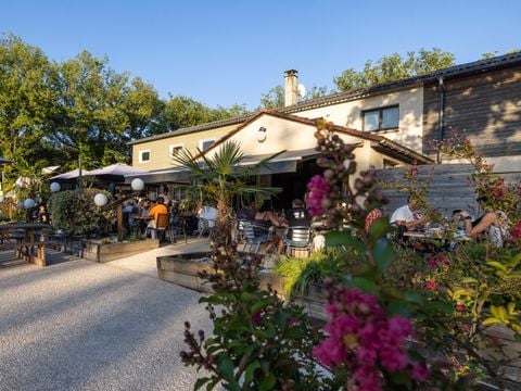 Camping Sites et Paysages - Les Hirondelles  - Camping Lot
