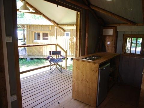 BUNGALOW TOILÉ 2 personnes - Mountain Lodge sans sanitaire