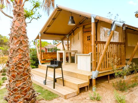Tente en toile et en bois 2 personnes - Glamping Mar