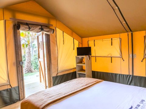 Tente en toile et en bois 2 personnes - Glamping Mar