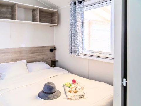 MOBILHOME 6 personnes - Mobil Home Premium Large 4 Pièces 6 Personnes Climatisé + TV