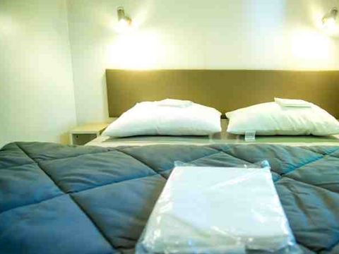 Mobilhome 2 personnes - Azur 1 chambre (20m²) avec climatisation
