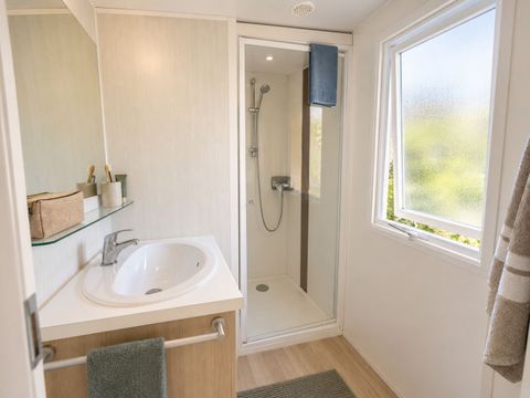 Mobilhome 4 personnes - Cottage Luxe - 2 chambres - Clim