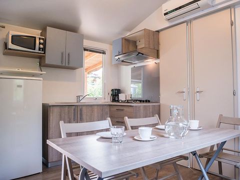 Mobilhome 6 personnes - 'Family Delux' 32m²