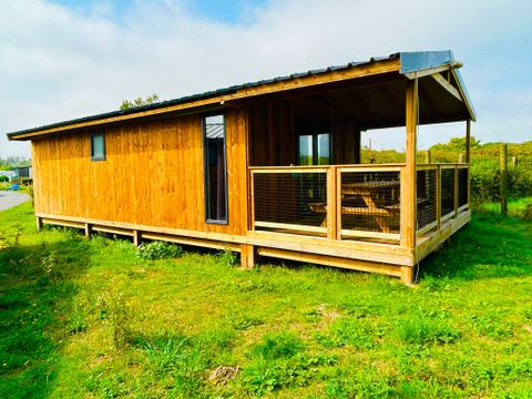 LODGE 4 personnes - ECO LODGE 2 chambres 1 lit double / 2 lits simples / 1 lit pont