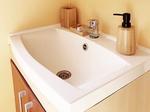 MOBILHOME 4 personnes - WELCOME 27m² - 2 chambres - TV - climatisation - terrasse -