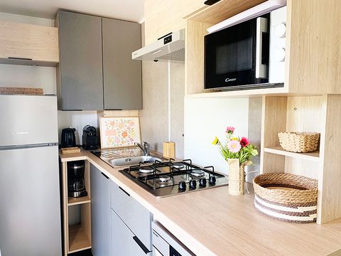 MOBILHOME 6 personnes - PREMIUM 32m² - 3 chambres - TV - lave-vaisselle - climatisation - terrasse -
