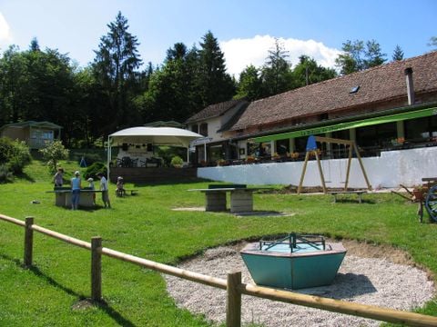Camping Le Balcon de Chartreuse - Camping Isère