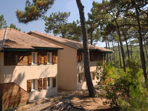 APPARTEMENT 7 personnes - jardin