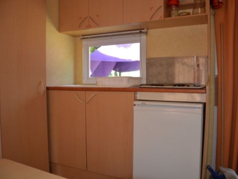 MOBILHOME 4 personnes - Mobil Home A 4P sans sanitaire (+ 15 ans)