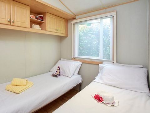 MOBILHOME 6 personnes - Classic | 3 Ch. | 6 Pers. | Terrasse surélevée | 1 SDB | Clim.