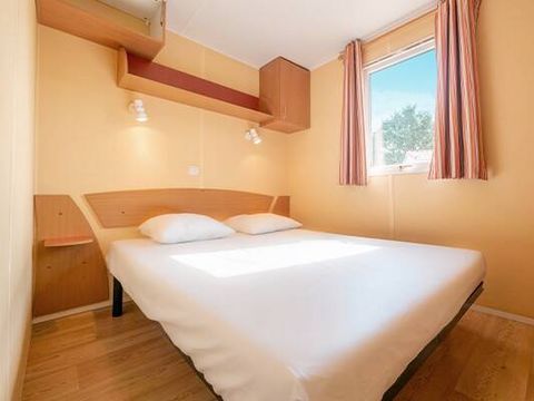 MOBILHOME 5 personnes - Mobil-home | Classic | 3 Ch. | 5 Pers. | Terrasse surélevée | 1 SDB | Clim.