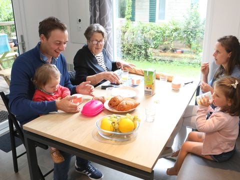 MOBILHOME 6 personnes - COTTAGE COSY FAMILLE (Mercredi/Mercredi)