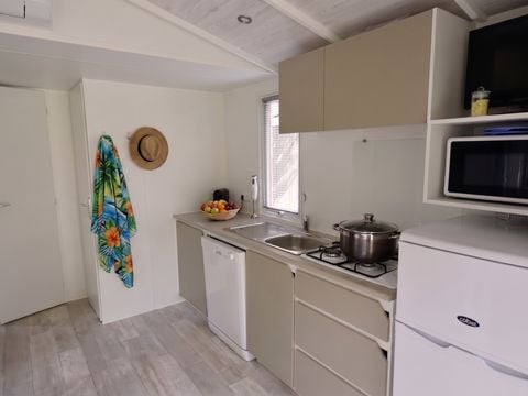 MOBILHOME 6 personnes - LOGGIA BAY vue rivière - 2 chambres - TV - CLIM - LV