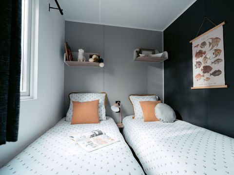 MOBILHOME 4 personnes - Premium 25 m² dont Terrasse couverte- 2 chambres +TV + Lave-vaisselle + BBQ