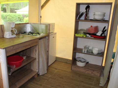 Tente en toile et en bois 4 personnes - Funflower Standard 20m² 2 chambres sans sanitaires