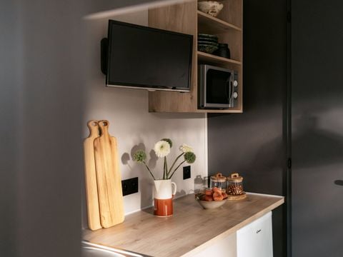 MOBILHOME 4 personnes - 25m² Premium  (2ch-4pers) dont Terrasse semi-couverte + TV + LV + BBQ
