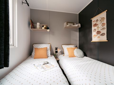 MOBILHOME 4 personnes - 25m² Premium  (2ch-4pers) dont Terrasse semi-couverte + TV + LV + BBQ