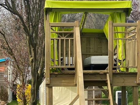 Hébergement 2 personnes - Camp Etoile 4m² - spécial Randonneur / Cycliste