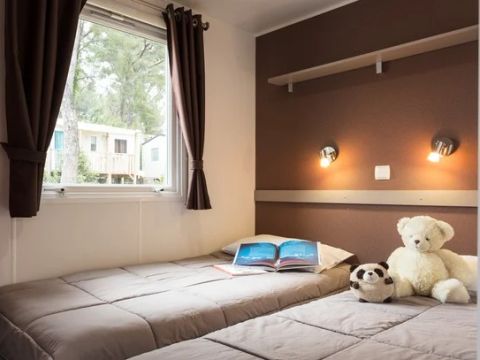 MOBILHOME 6 personnes - Mobil-home | Classic | 2 Ch. | 4/6 Pers. | Terrasse surélévée non couverte