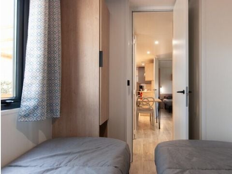 MOBILHOME 8 personnes - Mobil-home | Premium Azure | 3 Ch. | 6/8 Pers. | Terrasse surélevée | TV