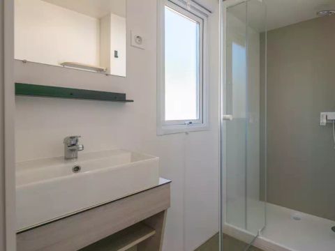 MOBILHOME 8 personnes - Mobil-home | Comfort | 3 Ch. | 6/8 Pers. | Terrasse surélevée | 1 SDB | Clim. | TV